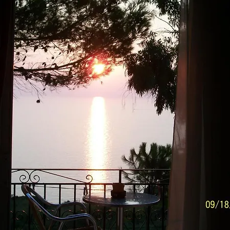 Mare Apartment Ermones